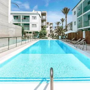  Apartment Bristol Palmeras Spain