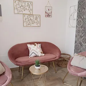 oltremare-holiday-home.catania-hotels.net/