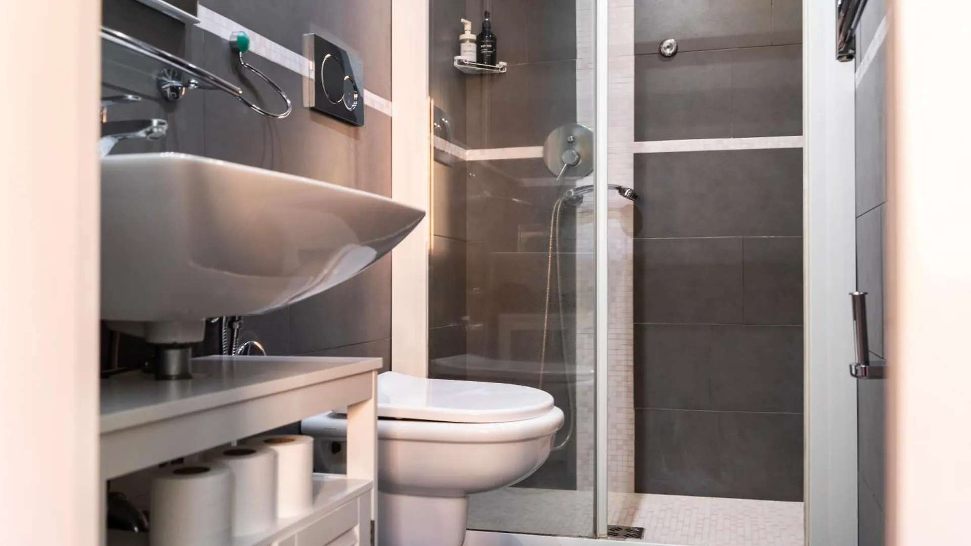 Dulcis In Colosseo Apartments Rome