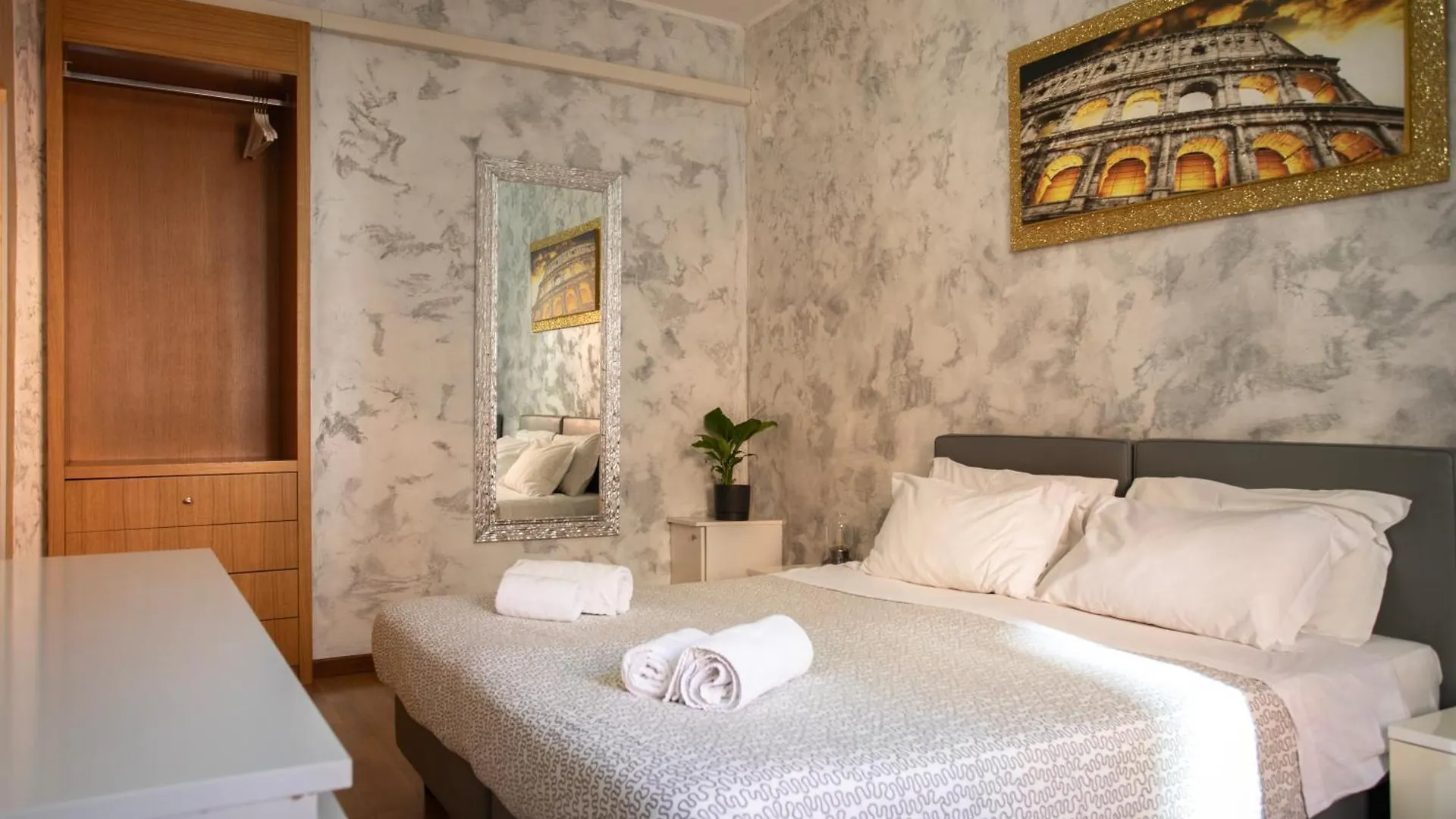 Dulcis In Colosseo Apartments Rome